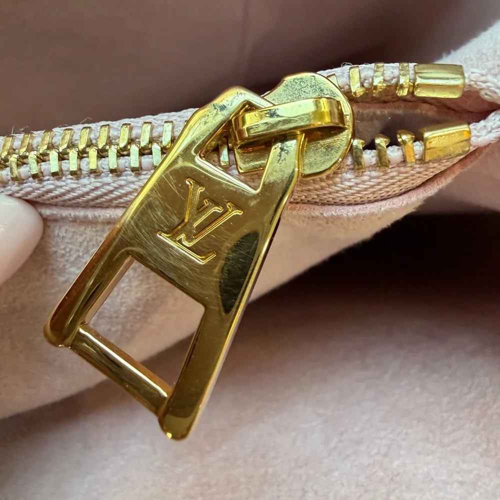 Louis Vuitton Lock Me Shopper Tote Work Bag Gold Cream - Picture 11 of 16